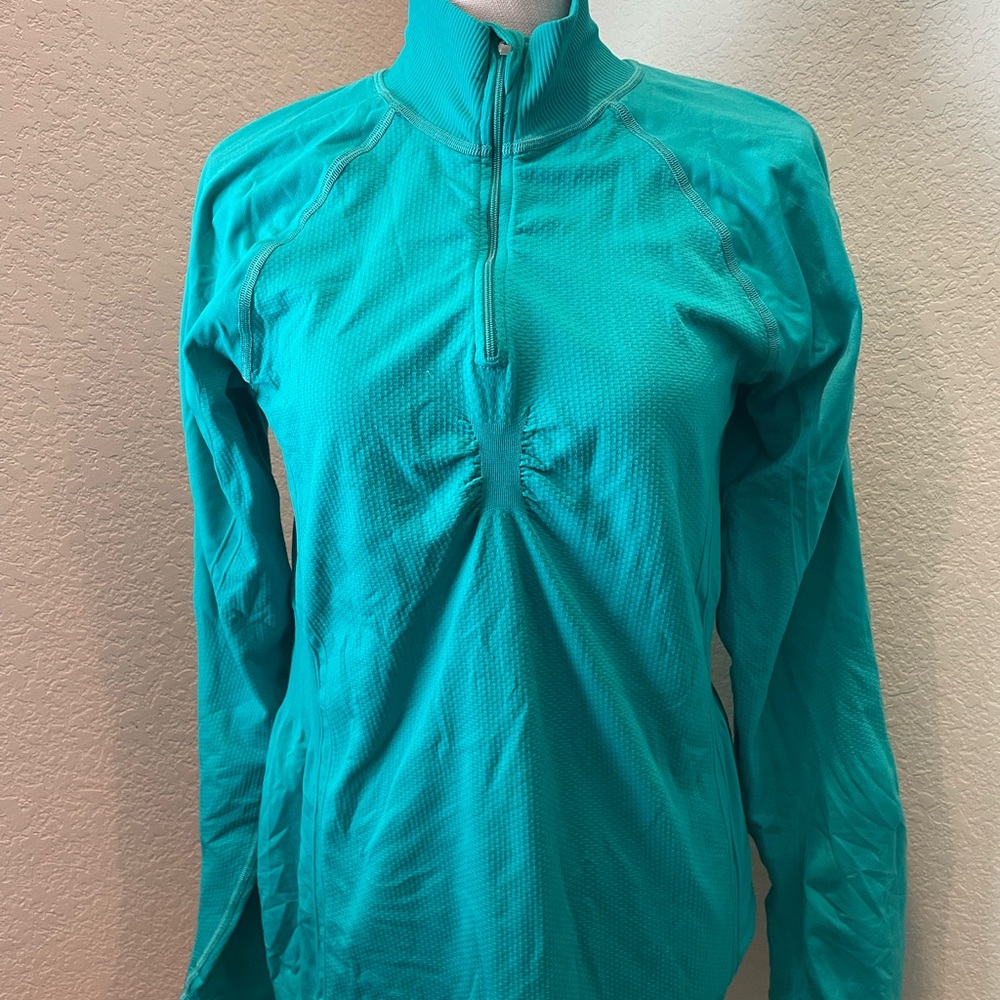 Lucy Activewear Top